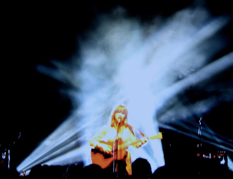 gabrielle-aplin-5